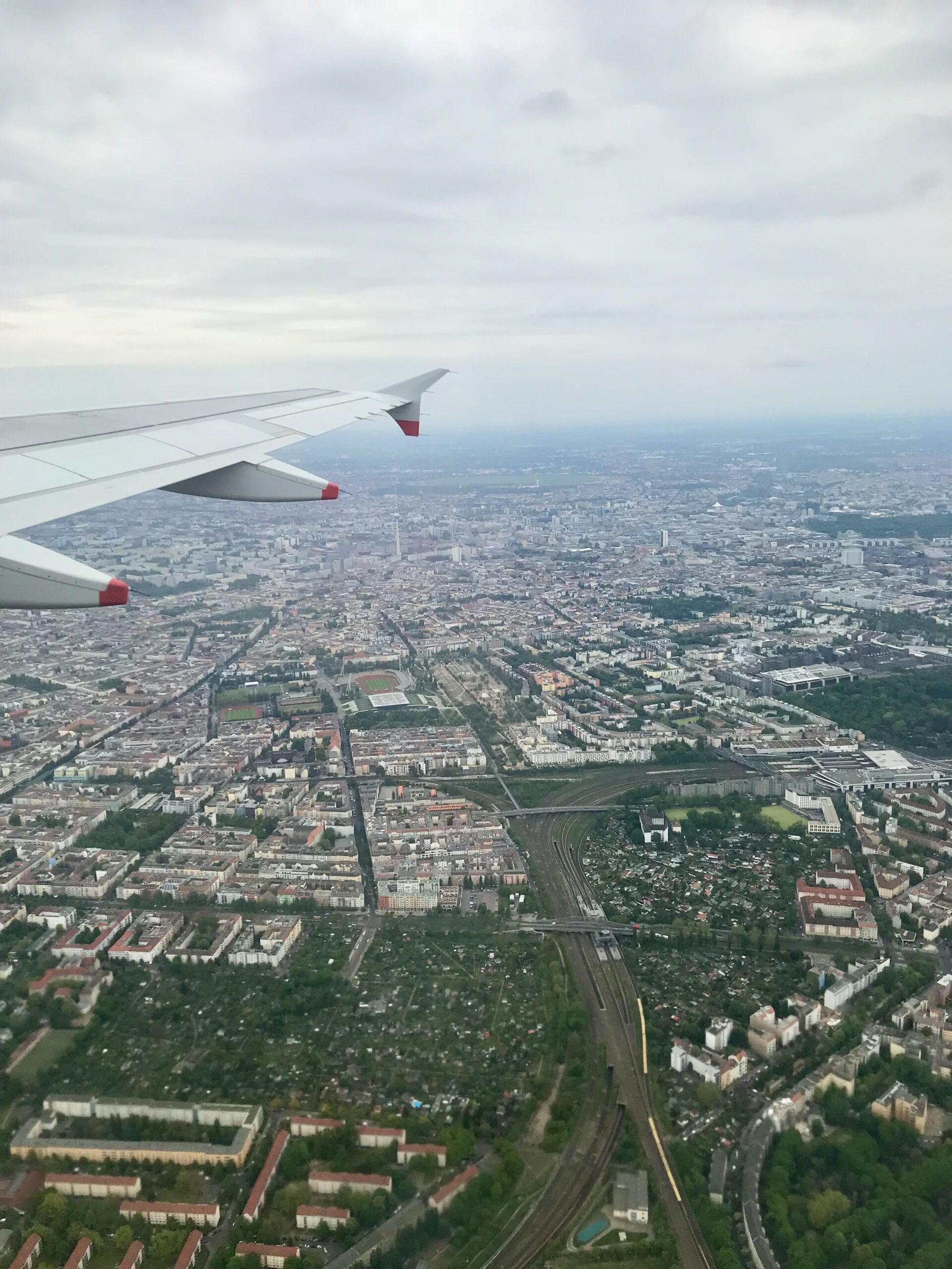 How to Sleep on an Overnight Flight: 4 Tips that Worked